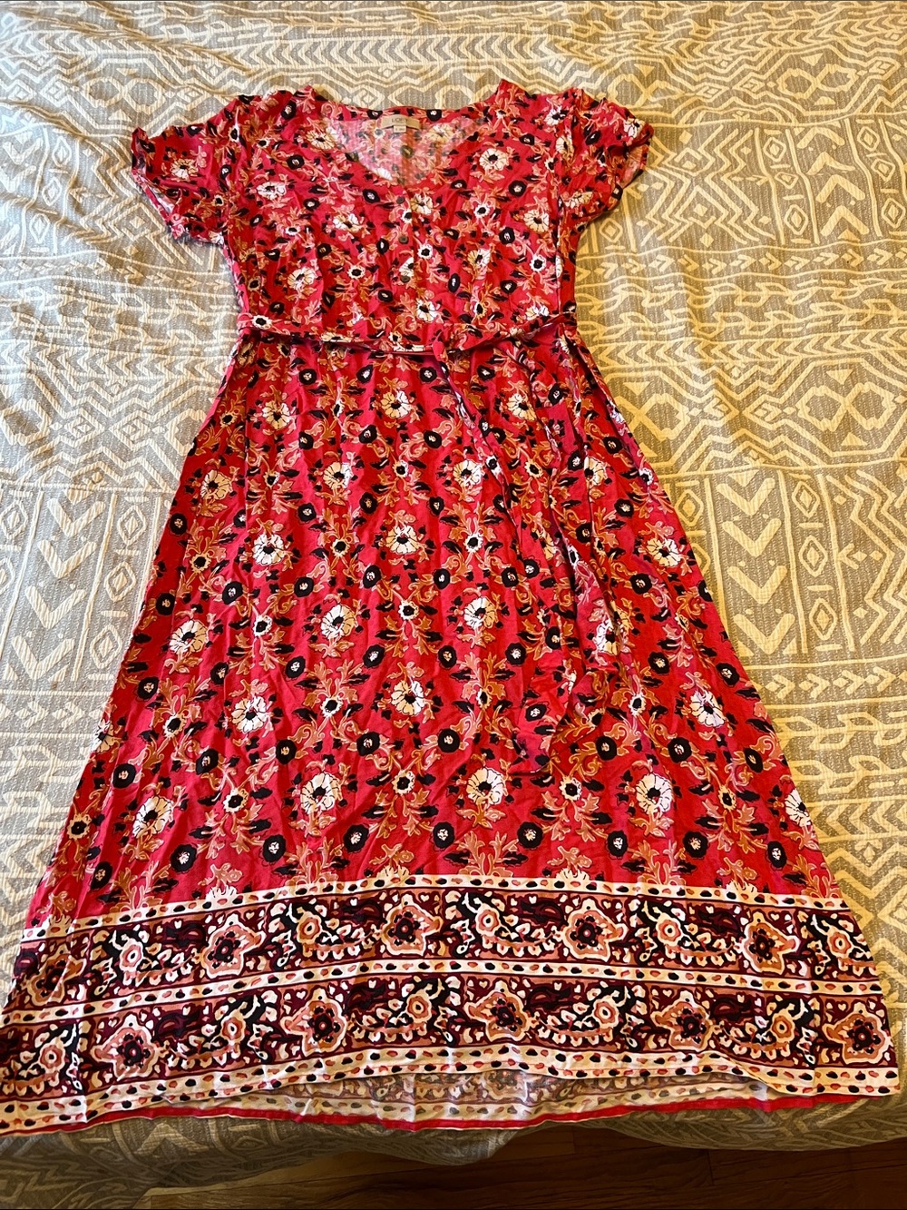Floral pink V-Neck Midi Dress